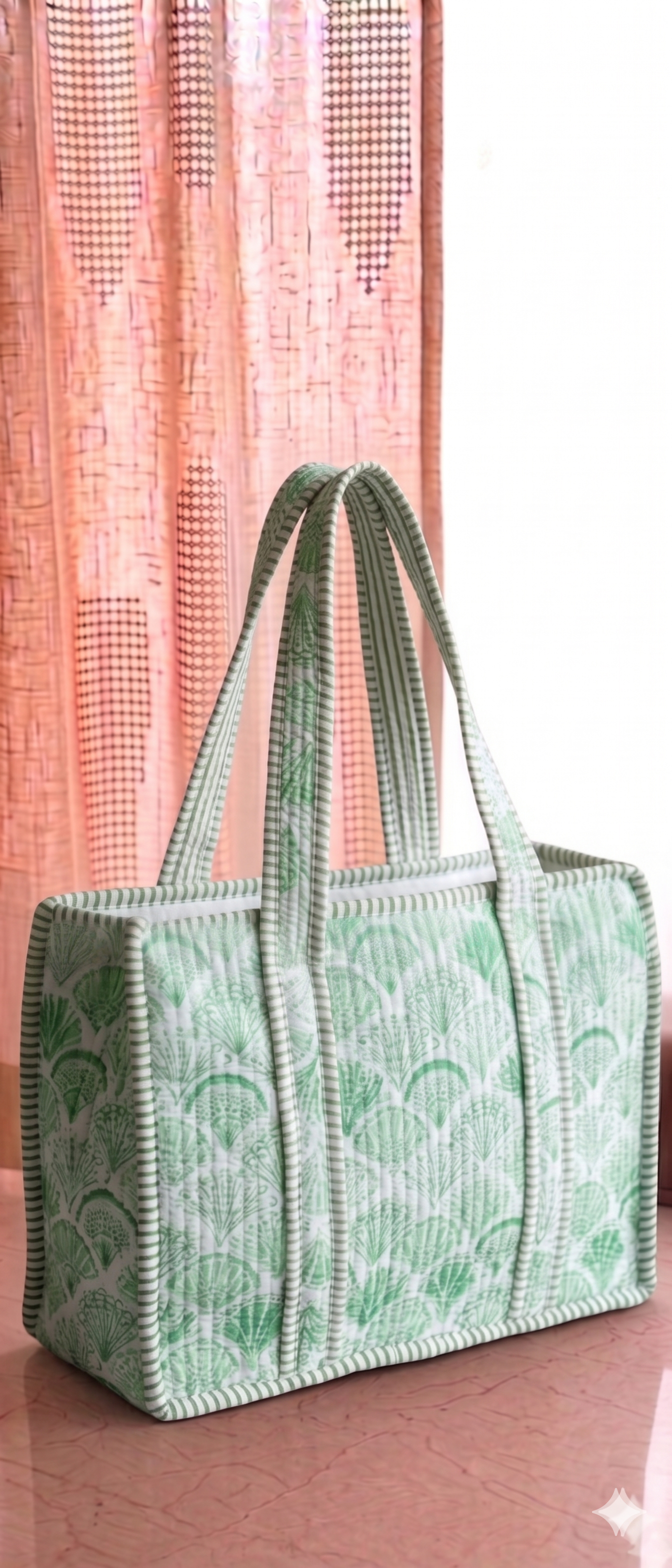 Mint Scallop Tote